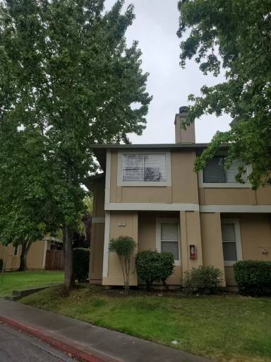 Main picture of 1403 Gold Way
