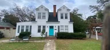 Main picture of 202-A N. Virginia Ave.