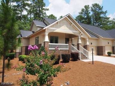 Main picture of 35 Lamplighter Village Ct