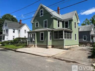 Main picture of 28 Alden Pl