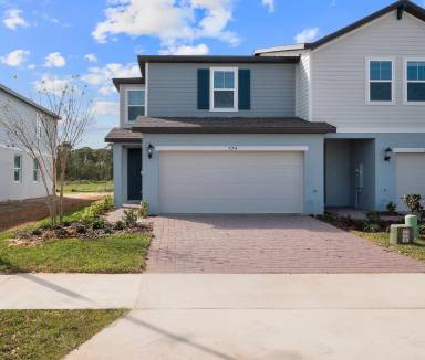 Main picture of 774 Legacy Dr