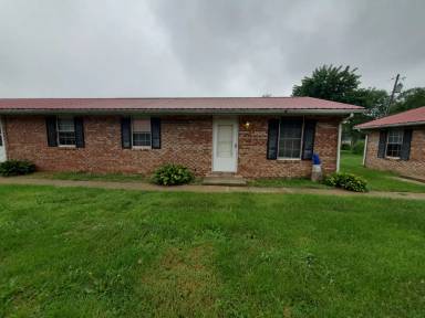 Main picture of 2460 E Clayton Dr