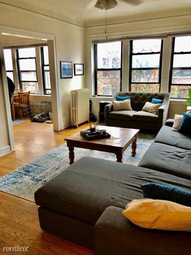Main picture of 3161 N Hudson Ave
