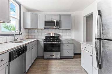 Main picture of 546 S Wayne Ave