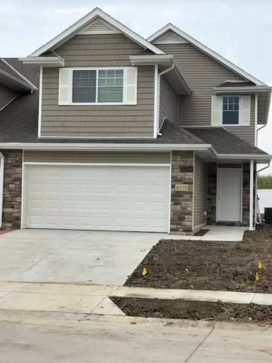 Main picture of 8775 Ridge Hollow Dr