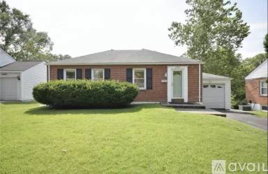 Main picture of 1307 N Geyer Rd