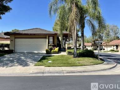 Main picture of 1775 Biarritz St