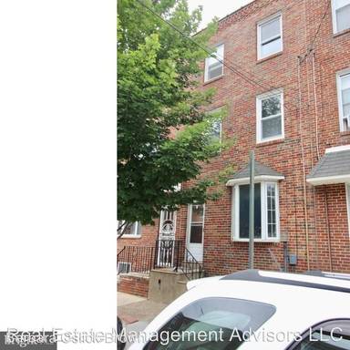 Main picture of 2425 E Cumberland St