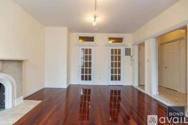 Main picture of 615 9th Ave