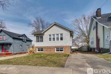 Main picture of 308 Low St