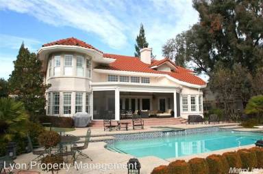 Main picture of 14900 Trinidad Dr