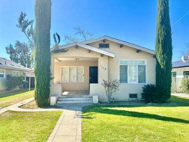 Main picture of 1257 N Thorne Ave