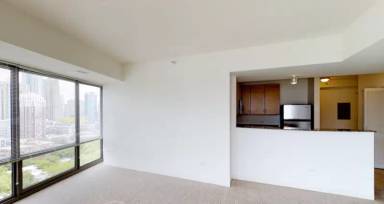Main picture of 718 S Clark St