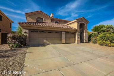 Main picture of 1304 W Windsong Dr