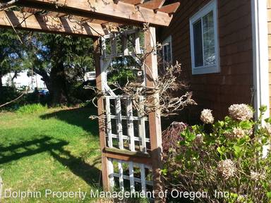 Main picture of 1642 30th St