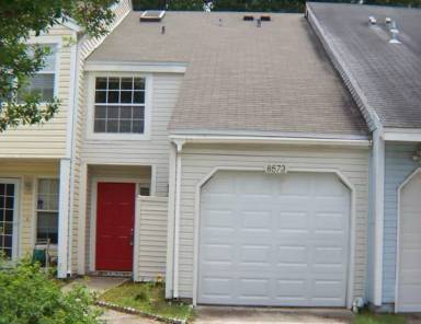 Main picture of 8573 Sturbridge Cir E