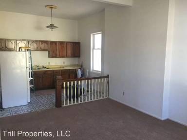 Main picture of 623 E 9th St
