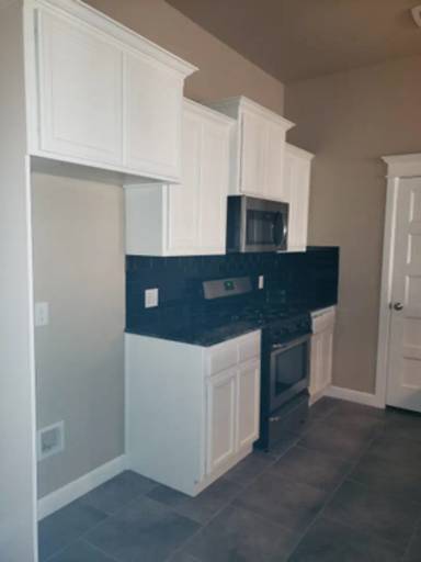 Main picture of 2302 Ailsa Rd