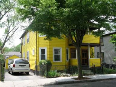 Main picture of 152 Raymond St
