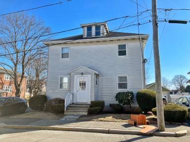 Main picture of 15 1st St