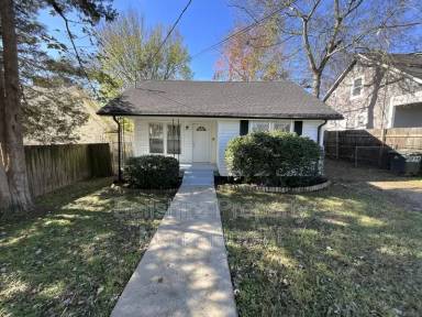 Main picture of 2017 12th Ave N