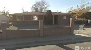 Main picture of 405 60th St SW