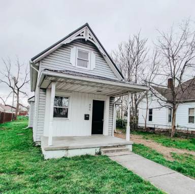 Main picture of 426 Western Ave