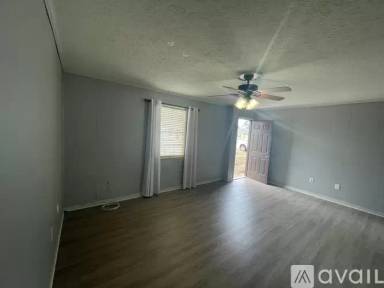 Main picture of 68 Cedar Hill Cir