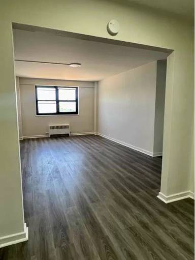Main picture of 110 Washington St Apartments