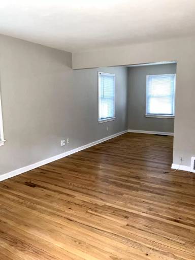 Main picture of 1810 S. Vermont Ave