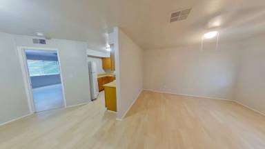 Main picture of 1638 Athol Ave
