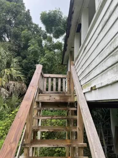 Main picture of 209 SE 4th St