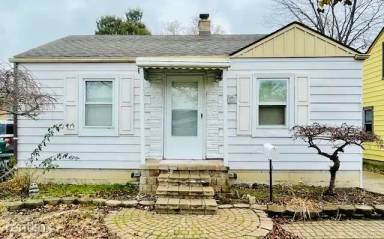 Main picture of 24526 Brittany Ave