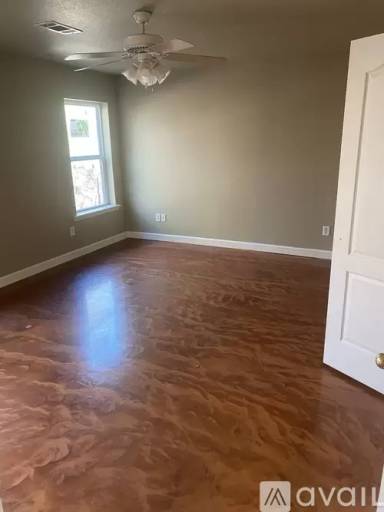 Main picture of 145 Bledsoe Cir