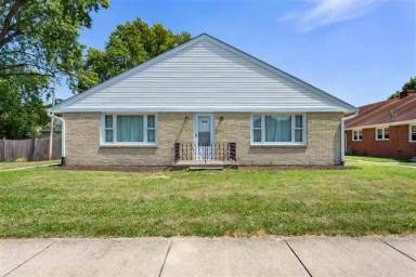 Main picture of 1819 Logan St