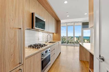 Main picture of 209 W Hill St