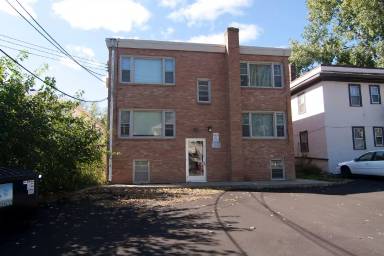 Main picture of 3523 Grand Ave S
