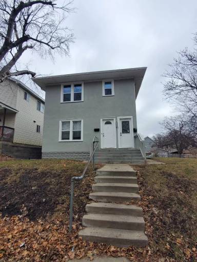 Main picture of 1934 Oliver Ave N