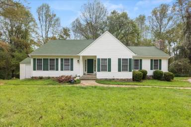Main picture of 38685 Goose Creek Ln