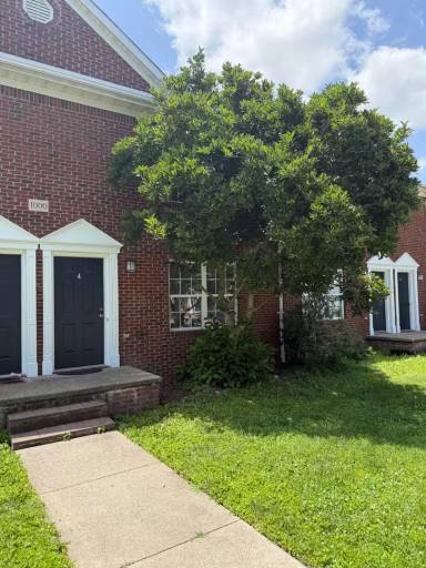 Main picture of 1000 Heathcliff Dr