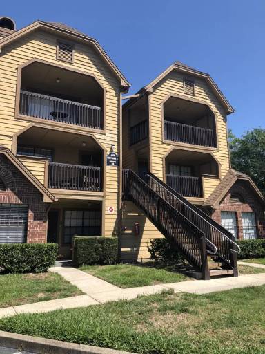Main picture of 370 Lake Tahoe Ct