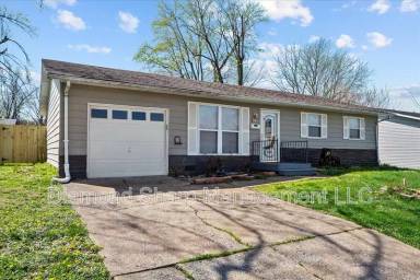 Main picture of 807 Estate Dr