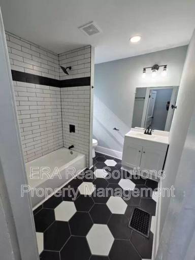 Main picture of 105 Rodgers Ave