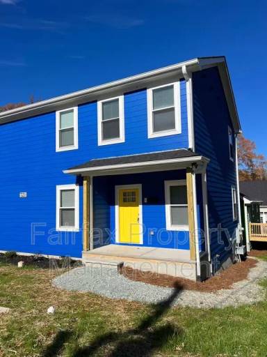 Main picture of 721 Liberty St