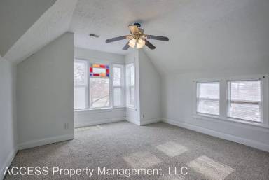 Main picture of 4623 Izard St