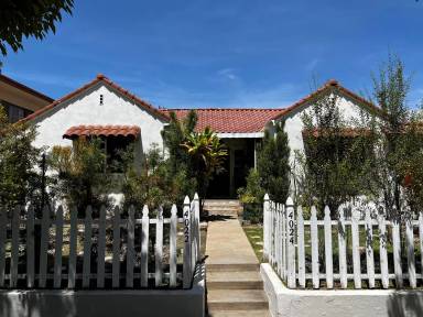 Main picture of 4022 La Salle Ave