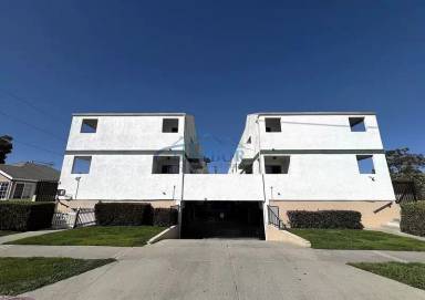 Main picture of 4567 West 159th Street