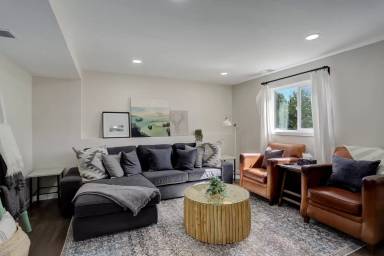 Main picture of 12015 W 71st Pl