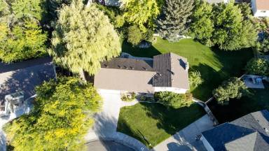 Main picture of 649 Brentwood Cir