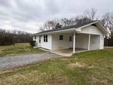 Main picture of 703 White Rd